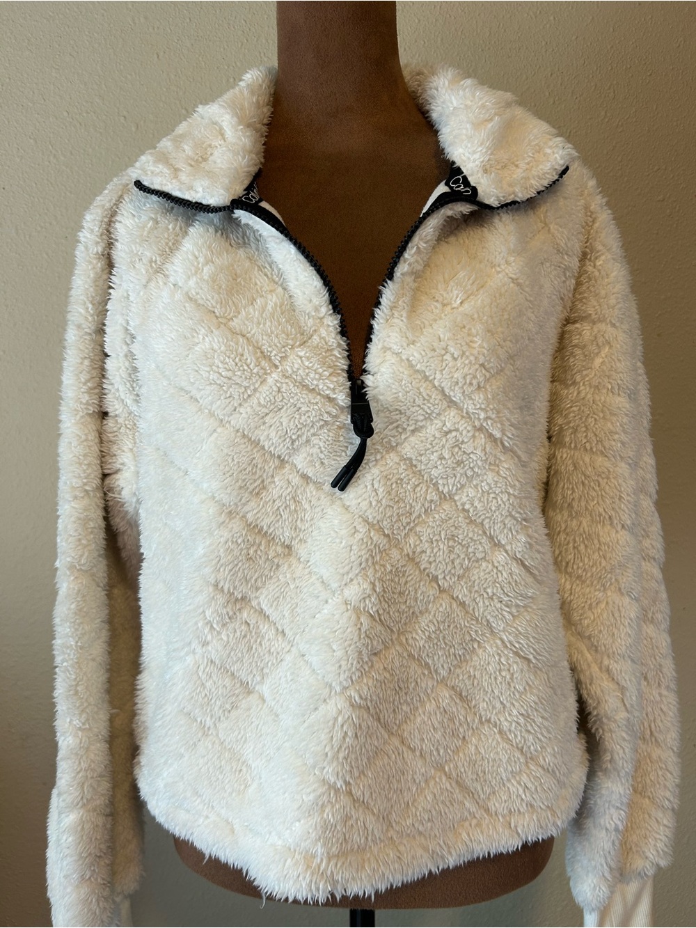 Calvin Klein Cozy Cream Sherpa Quarter-Zip Pullover Jacket